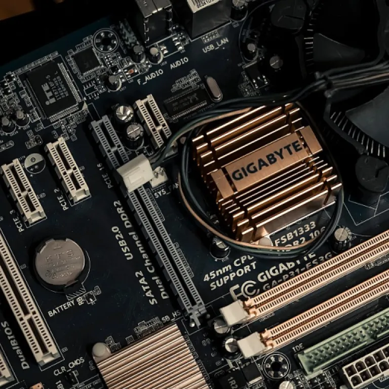 Understanding single table inheritance in modern software development